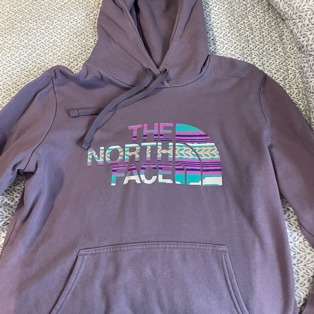 Women’s North Face hoodie, size Large